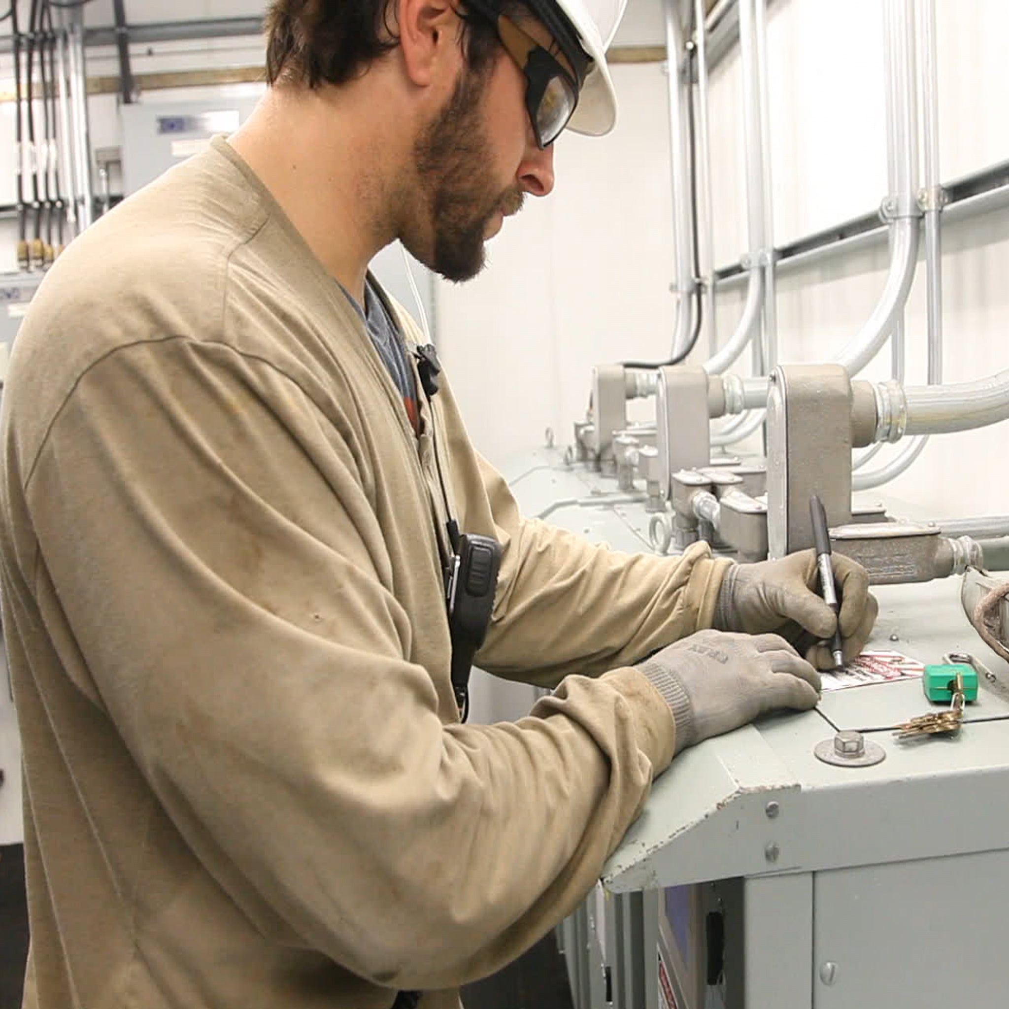 Maritime Lockout/Tagout Awareness Safety Training for Shipyards and Ma ...